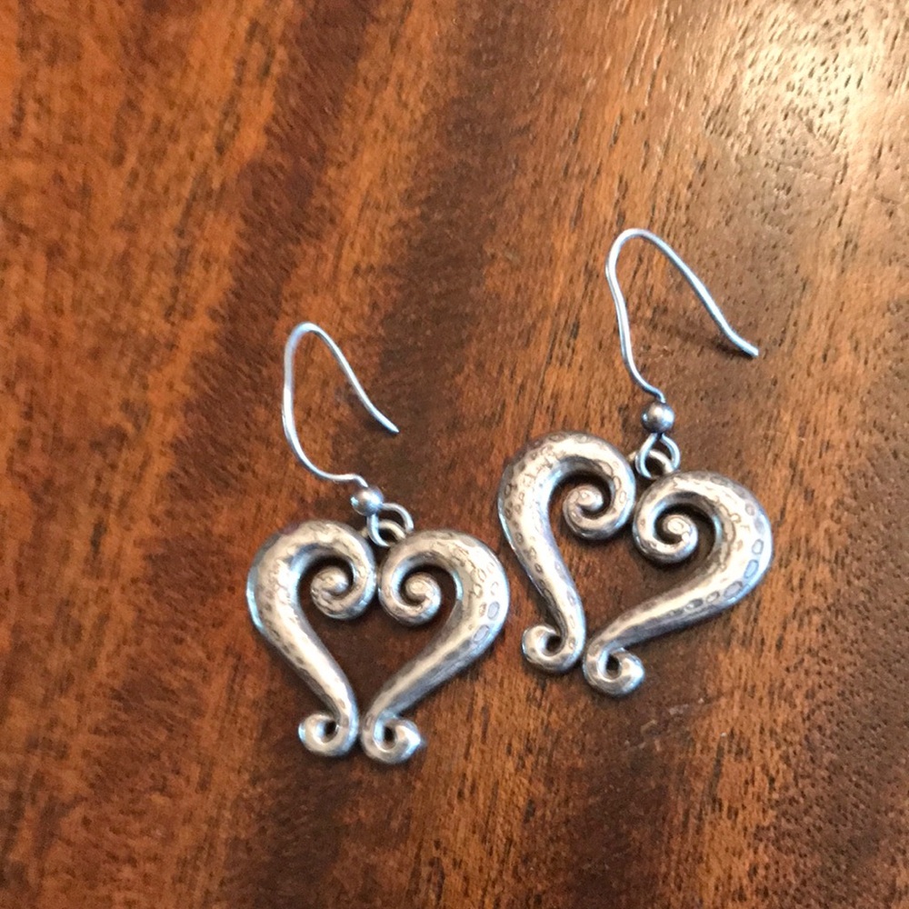 Heart Earrings Silvertone